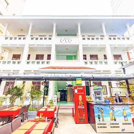 Oyo 381 Tuyet Mai Hotel Nha Trang Dış mekan fotoğraf