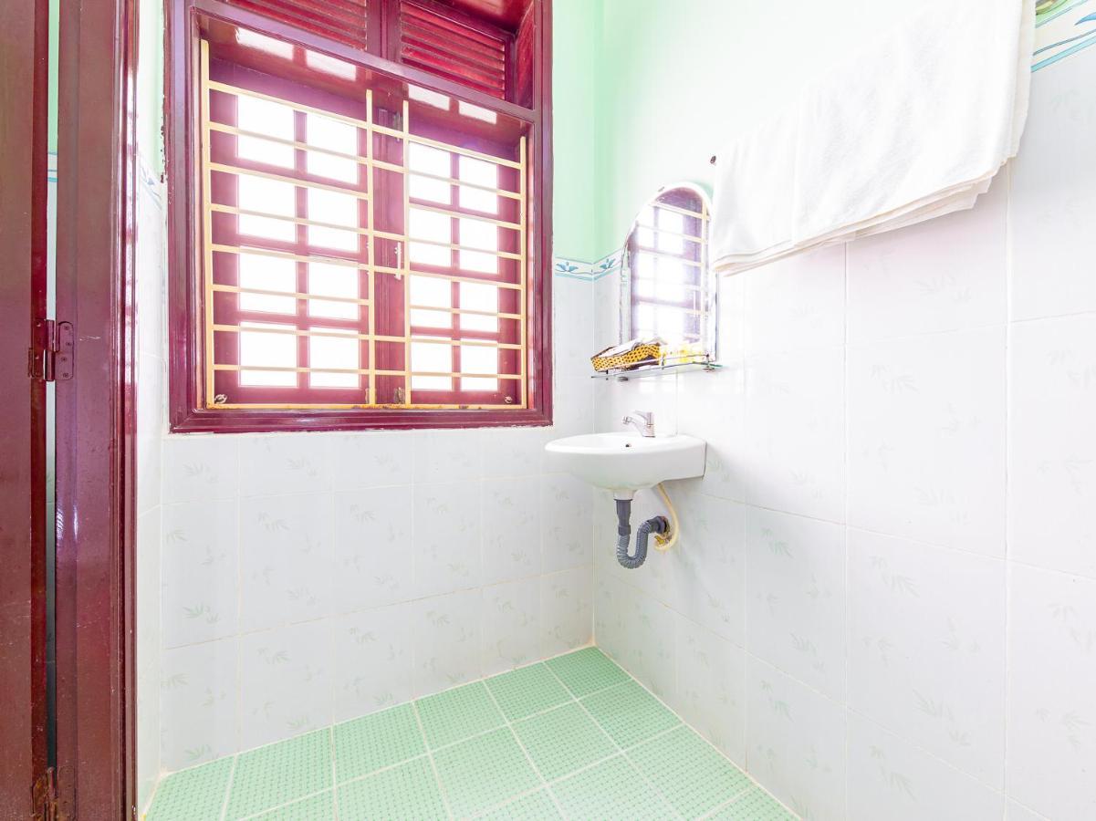 Oyo 381 Tuyet Mai Hotel Nha Trang Dış mekan fotoğraf